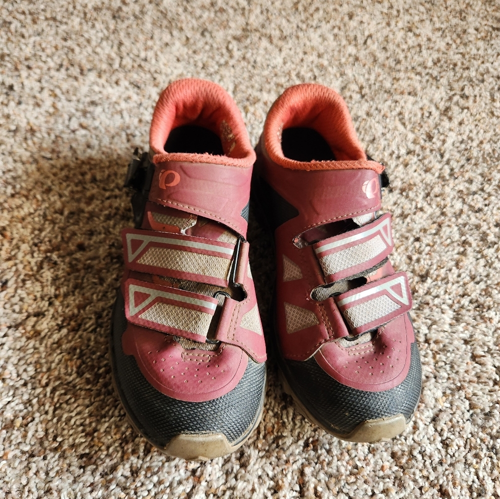 Pearl Izumi X Alp Summit Womens Bike Shoes 37